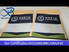 pochette bleue à fermeture éclair avec fenêtre transparente pour le cannabis