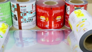 Matériau d'emballage de granulés en vrac anti-poussière pour les fabricants d'aliments pour animaux