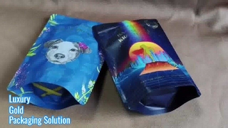 Sacs à fermeture éclair en plastique de luxe avec estampage doré pour cadeaux haut de gamme et emballages de vente au détail de marque