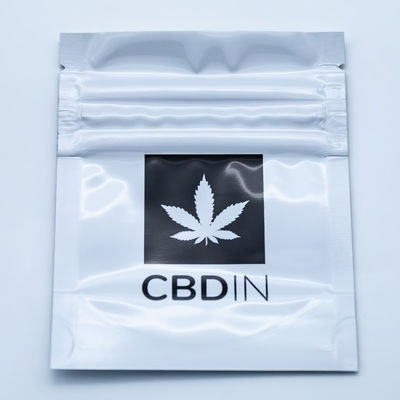 Sacs à l'épreuve des enfants personnalisés Packages sûrs pour l'environnement et de qualité alimentaire Pour les produits alimentaires Cosmétiques Pharmaceutiques