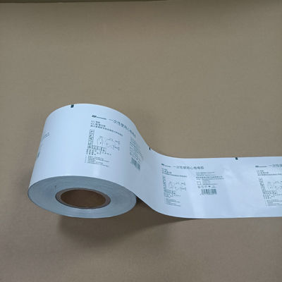 Film de papier revêtu haute performance imperméable à l'huile et résistant à la chaleur pour les emballages alimentaires Étiquettes et produits pharmaceutiques 30-1000m rouleaux