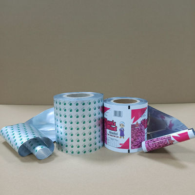 500 mm X 4800 m Pour les emballages cosmétiques alimentaires automatisés Film jumbo anti-statique certifié ISO9001