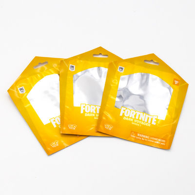 Des sacs de jouets personnalisés en PVC / OPP / PP attrayants avec emballage de jouets imprimé avec logo