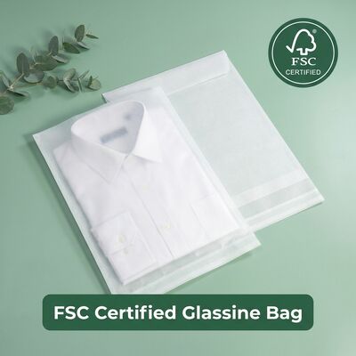 Sac en verre 40gm plastique exempt de certificat recyclable écologique emballage de vêtements translucides sac de vêtements de luxe UK
